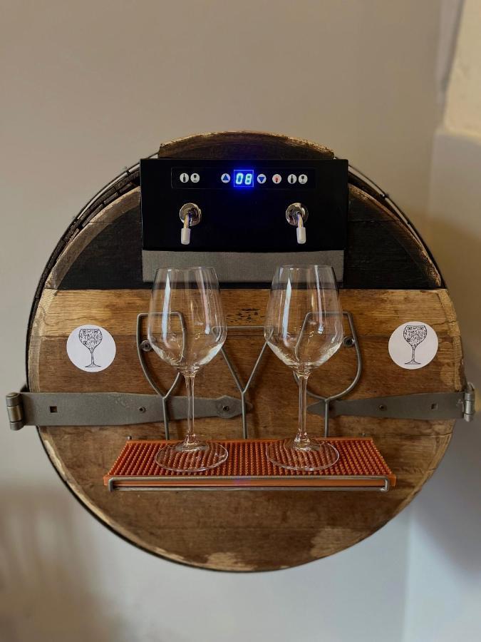Wineexperience- Wine&Jacuzzi Suite Lecce Eksteriør bilde